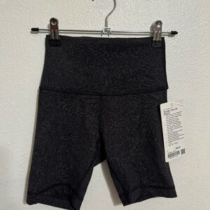 Wunder Train HR Short 6" (Black & Grey) NWT